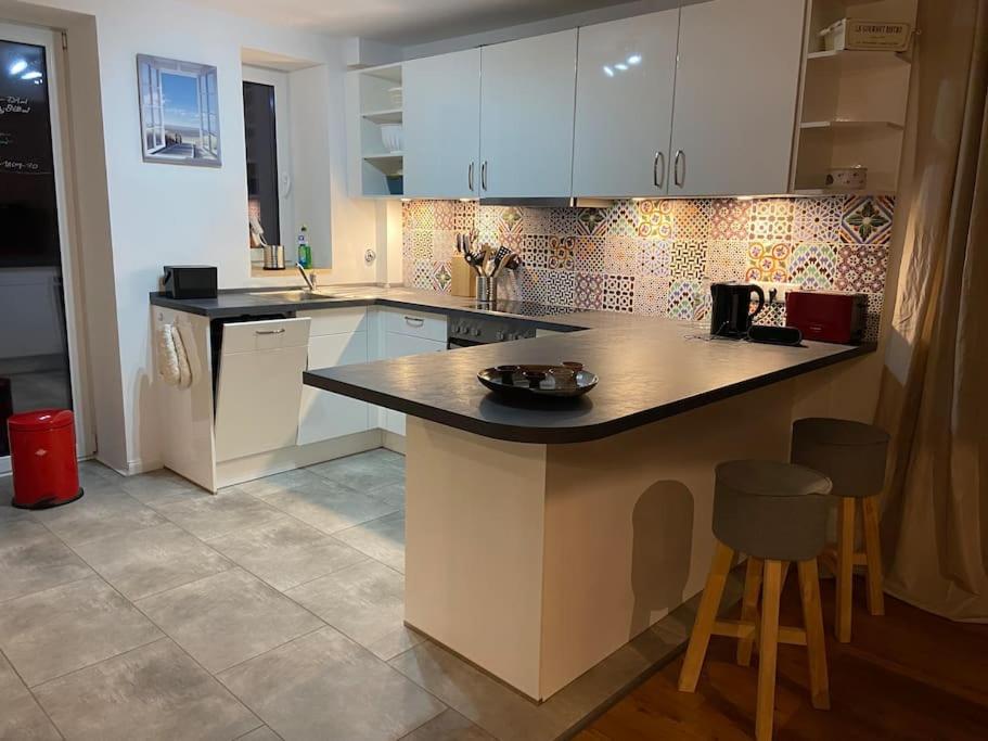 Krimhof Apartment Maasbull Luaran gambar